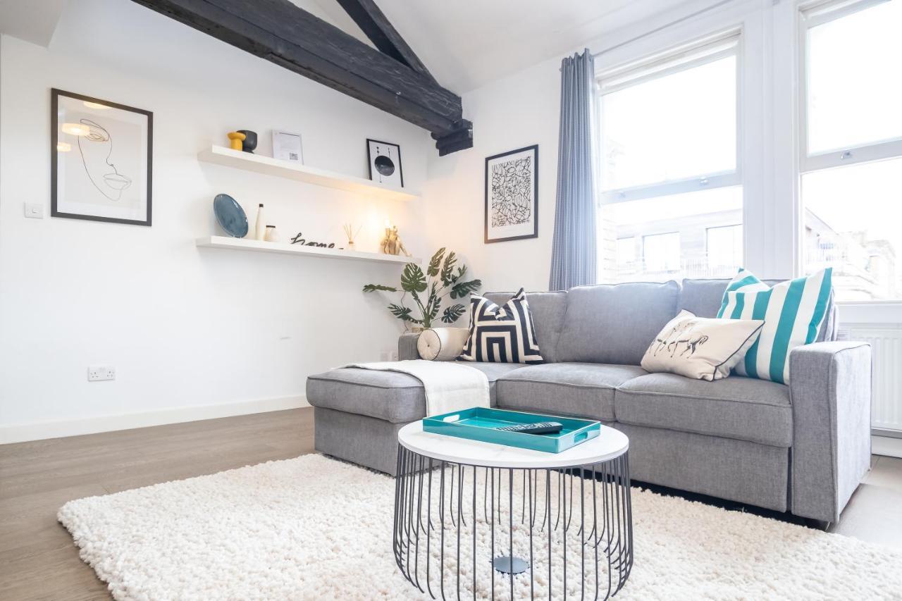 Perfect For Business & Corporate Stays - Three Bed With City View Shoreditch ลอนดอน ภายนอก รูปภาพ