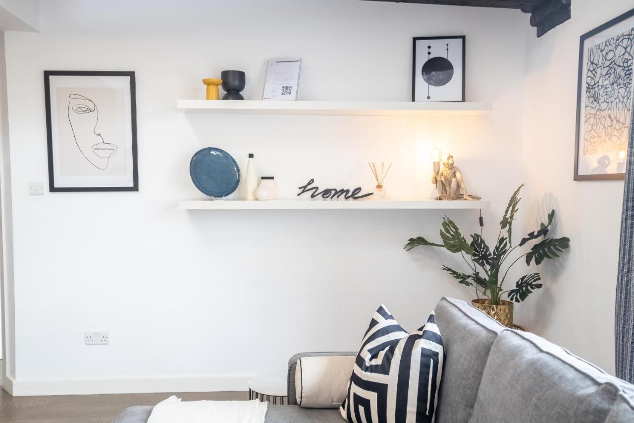 Perfect For Business & Corporate Stays - Three Bed With City View Shoreditch ลอนดอน ภายนอก รูปภาพ